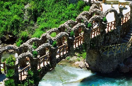 La Pobla de Lillet Ticket Jardins Artigas: bilhete de entrada