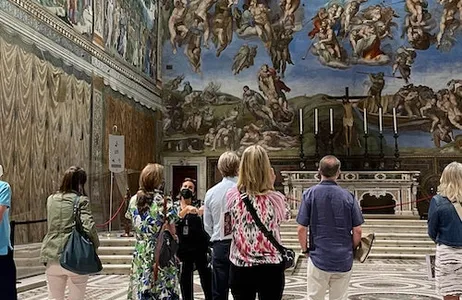 Rome Ticket Museus do Vaticano e Capela Sistina Entrada Antecipada: Tour Guiado para Grupos Pequenos