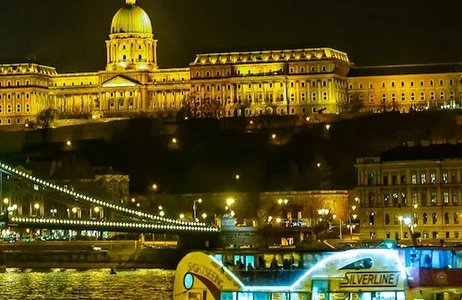 Budapest Ticket Cruzeiro com Coquetel no Rio Danúbio em Budapeste