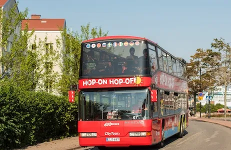 Helsinki Ticket City tour hop-on hop-off em Helsinque