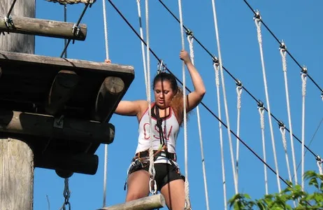 Hermitage Ticket Tirolesa e pista de cordas no Nashville Shores Lakeside Resort