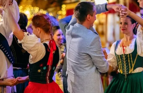 Prague Ticket Praga: jantar e show de música folclórica