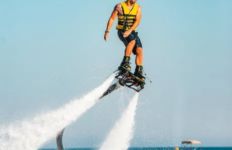 Mykonos Ticket Mykonos Super Paradise Beach: aluguel de flyboard