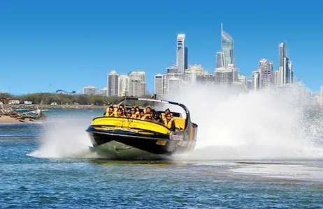 Main Beach Ticket Paradise Jet Boating: 1 hora de aventura en Broadwater