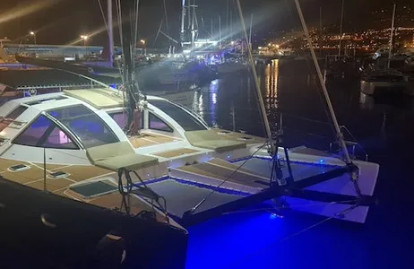 Costa Adeje Ticket Cruzeiro de Catamarã Chillout em Tenerife