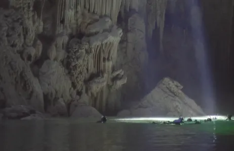 Bonito Tour Anhumas Abyss Contemplation - Electric Rappelling + Boat Trip (Transportation not included) 