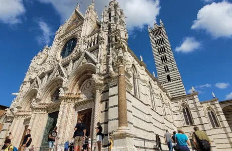 Siena Tour Passeio a pé em Siena: Palio & Museu Contrada