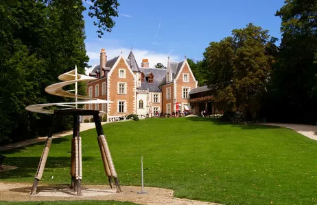 França Tour Explora el Valle del Loira: ¡un día de castillos, historia y encanto francés!