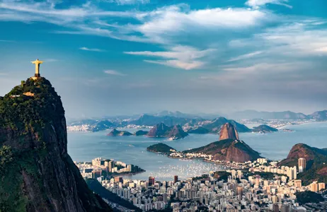 Rio de Janeiro Tour Combo: Cristo Redentor en tren y Pan de Azúcar con transporte y guía