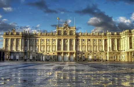 Madri Tour Visita regular al Palacio Real de Madrid