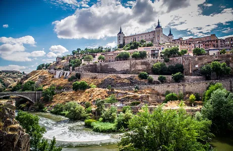 Madri Tour Tour regular de día completo en Toledo
