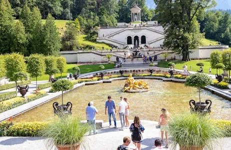 Schwangau Ticket Castillos de Neuschwanstein y Linderhof: Visita guiada desde Múnich