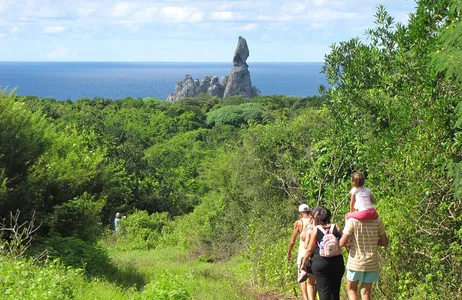 Fernando de Noronha Tour Trilha Atalaia Pontinha Caieiras