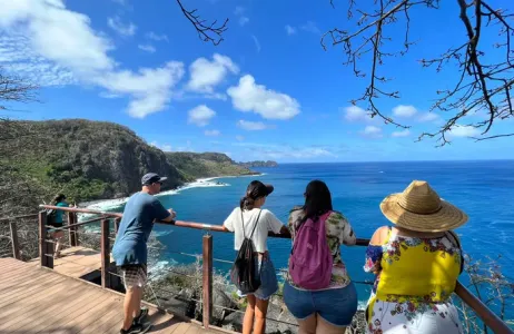 Fernando de Noronha Tour Trilha Costa dos Mirantes