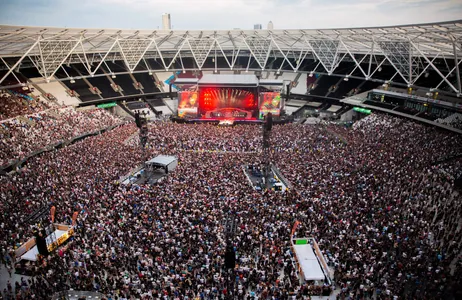 London Tour Tour por el Estadio de Fútbol | Servicio 100% Brasileño | Traslado Incluido | Día Completo	