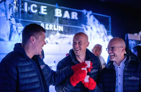 Berlin Tour Berlin: Icebar - Ticket de ingresso com 3 bebidas incluídas