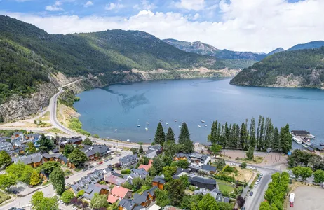 San Carlos de Bariloche Tour Desde Bariloche: San Martín de los Andes por la Ruta de los 7 Lagos con guía de habla inglesa