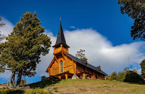 San Carlos de Bariloche Tour Combo: Small Circuit, Campanario Hill and Llao Llao Peninsula + Airport - Hotel - Airport Transfers