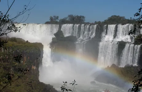 Puerto Iguazú Tour Iguazu Falls: Argentina&#39;s Natural Wonder and Airport Transfers