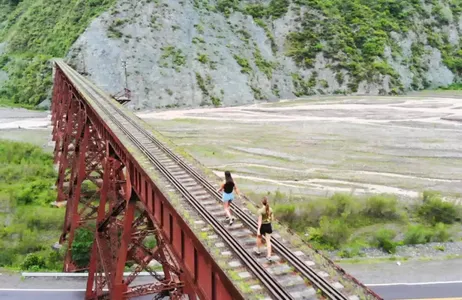 Salta Tour Quebrada e Viaducto del Toro, uma obra de arte entre imponentes montanhas