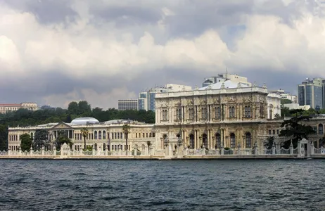Istambul Tour El Palacio de Dolmabahçe y dos continentes