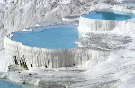 Istambul Tour Aguas termales de Pamukkale (Hierápolis) en avión a
