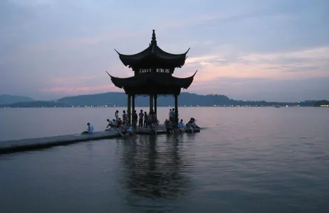 Shanghai Tour Hang Zhou, el paraíso en la Tierra - Tour de día completo para 1 persona
