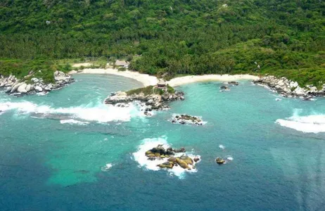 Santa Marta Tour Tayrona Park - Trekking in the Reefs