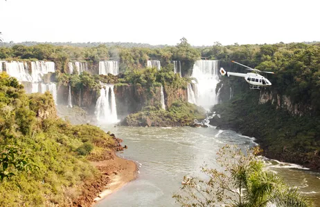 Foz do Iguaçu Tour Cataratas do Iguaçu com Passeio de Helicóptero