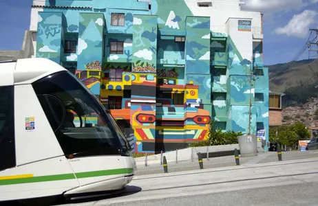 Medellin Tour Full day City Tour Urbano and Comuna 13