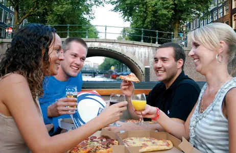 Amsterdam Tour Cruzeiro com jantar com pizza em Amsterdã
