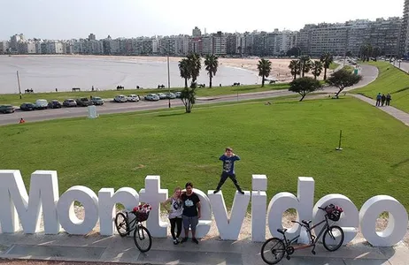 Montevideo Tour Bicycle rental for a ride at your leisure