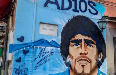 Naples Ticket Naples and its idol, Diego Armando Maradona - Guided walking tour