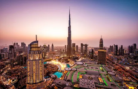 Abu Dhabi Tour Dubai: dia inteiro com o Burj Khalifa de Abu Dhabi