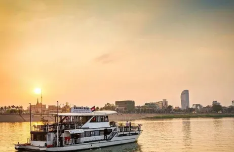 Phnom Penh Ticket Cruzeiro ao pôr do sol com jantar