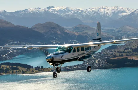 Queenstown Tour Voo panorâmico de Milford Sound e geleiras Big 5