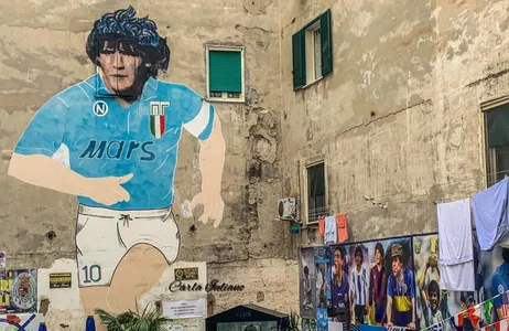 Roma Ticket Naples and its King, Diego Armando Maradona - Guided City Walking Tour from Rome by High Speed ​​Train