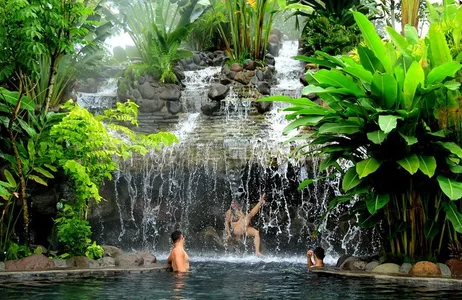 San José Tour Vulcão Arenal e fontes termais de Baldi saindo de San Jose