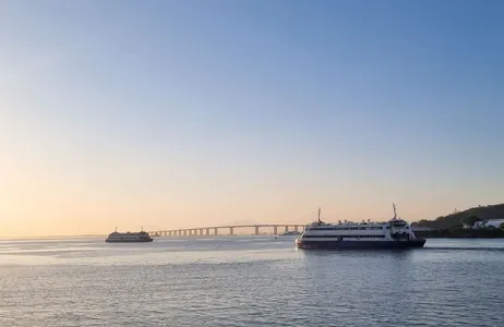 Rio de Janeiro Ticket Passeio de Catamarã pela Baía de Guanabara