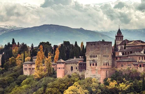 Málaga Tour Granada de Málaga: ingressos para Alhambra e Capela Real