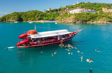 Rio de Janeiro Tour Paseo en barco por las playas de Búzios con almuerzo - Salida desde Barra da Tijuca