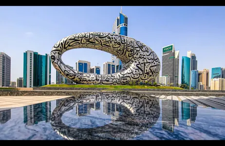 Dubai Tour Museum of the Future
