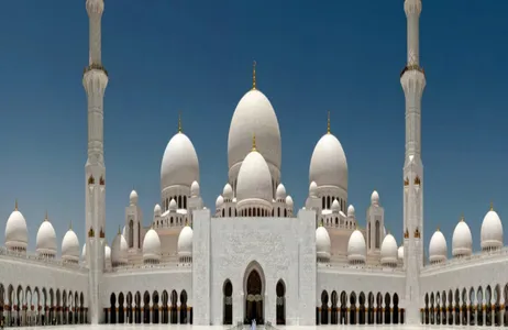 Dubai Tour City tour em Abu Dhabi com a Ferrari World
