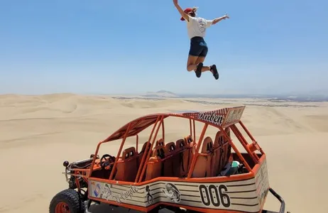 Paracas Tour Oasis escondido en Costa Rica: Buggy y Sandboarding en Paracas