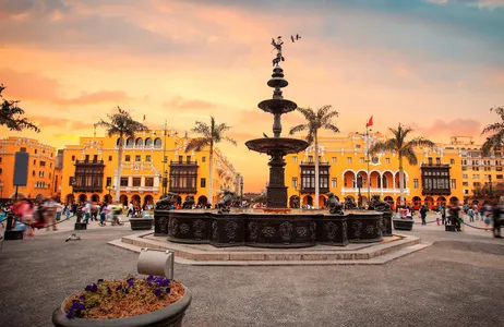 Lima Tour Lima Colonial and Modern Circuit: Explore Lima&#39;s top attractions