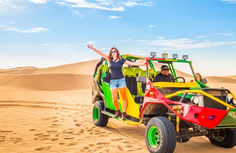 Ica Tour Recorrido por las dunas: Buggy extremo y sandboarding