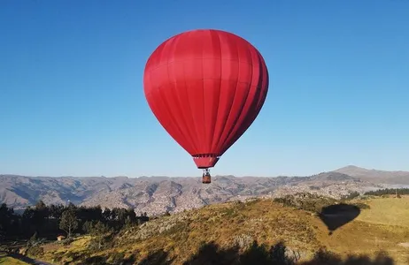 Cusco Tour Vuelo en globo aerostático sobre los espectaculares paisajes del Perú
