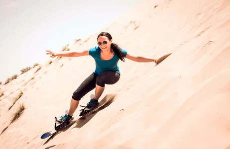 Máncora Tour Dunas del desierto de Sechura: Sandboarding y aventura en buggy