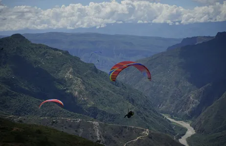 Bucaramanga Tour Paragliding tour over Chicamocha Canyon from Bucaramanga