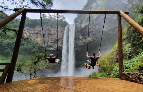 Gramado Tour Recorrido a pie por la cascada Caracol - Ida y vuelta